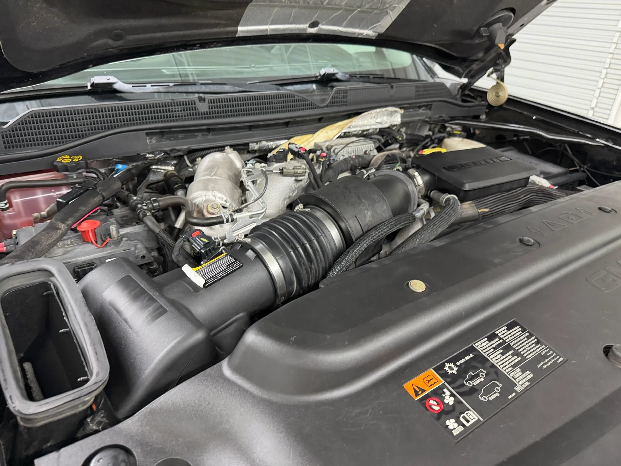 Used 2018 GMC Sierra 2500 Denali w/ Duramax Plus Package AWD/4WD image 94