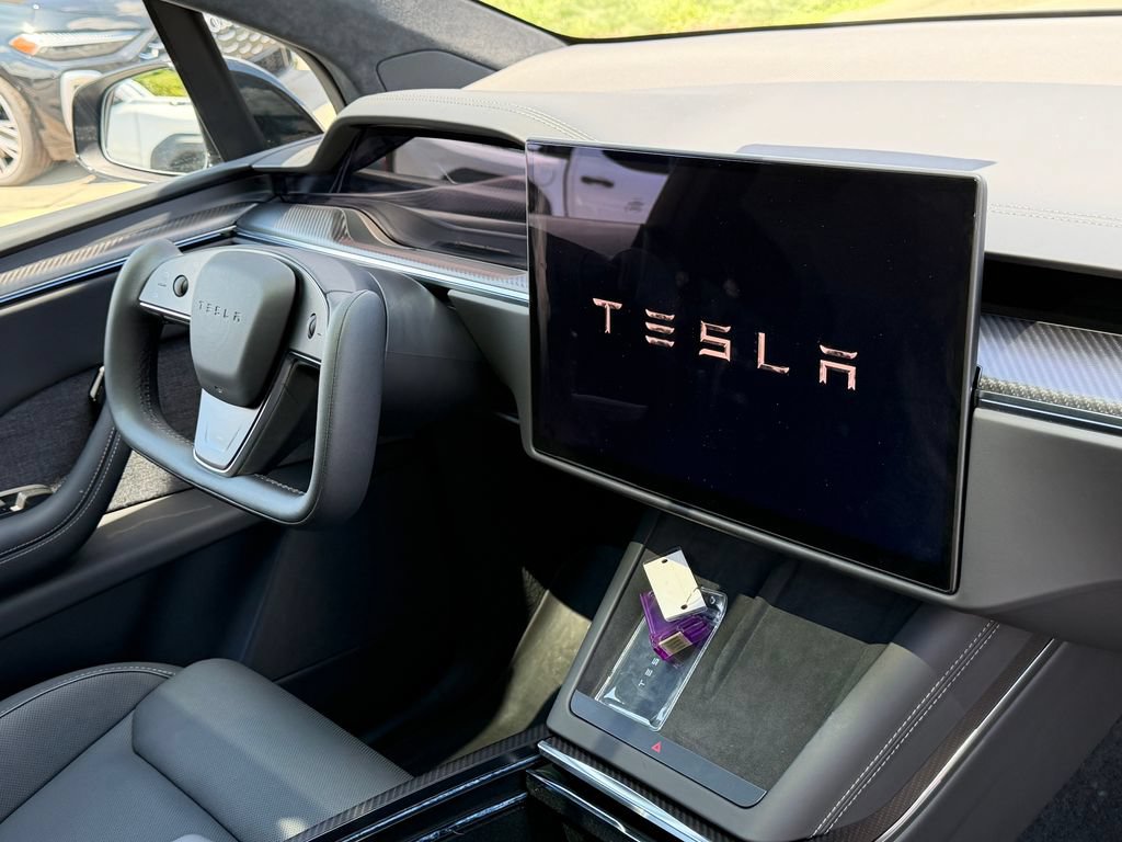 Used 2026 Tesla Model X Plaid AWD/4WD image 13