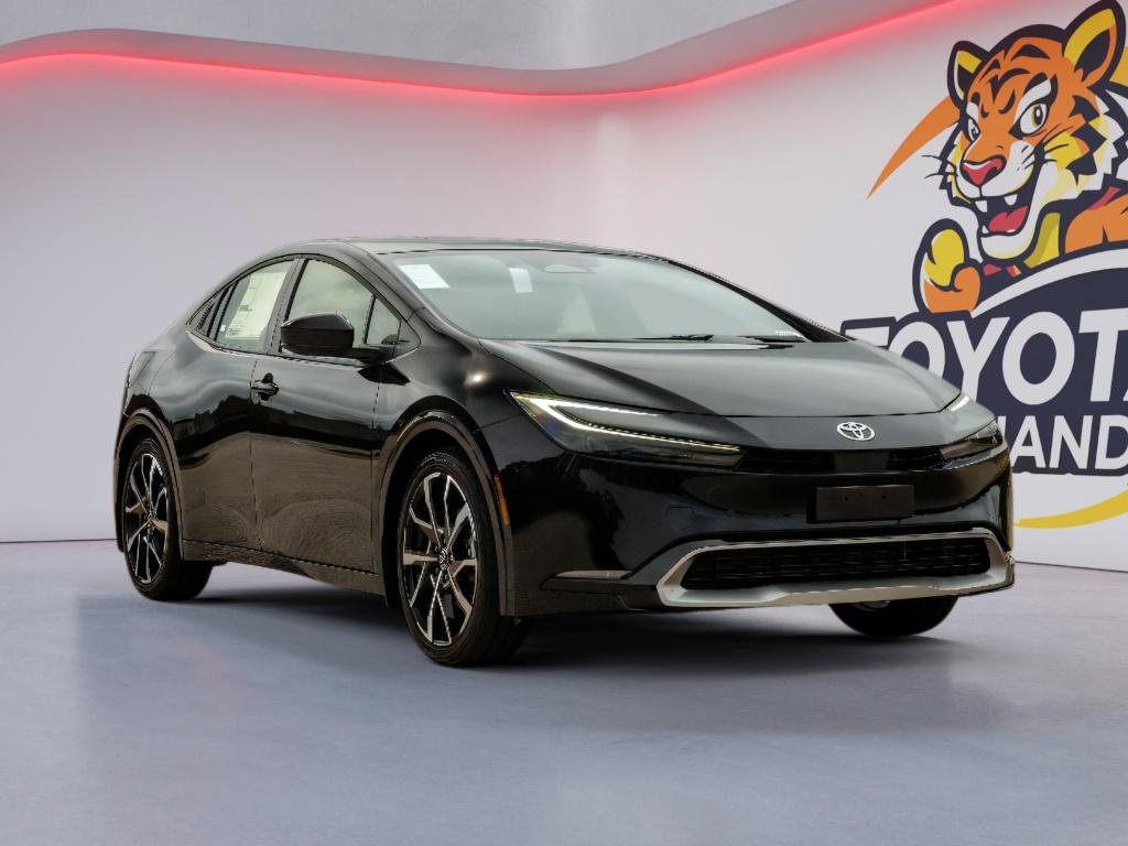 New 2026 Toyota Prius Plug-In Hybrid FWD image 3