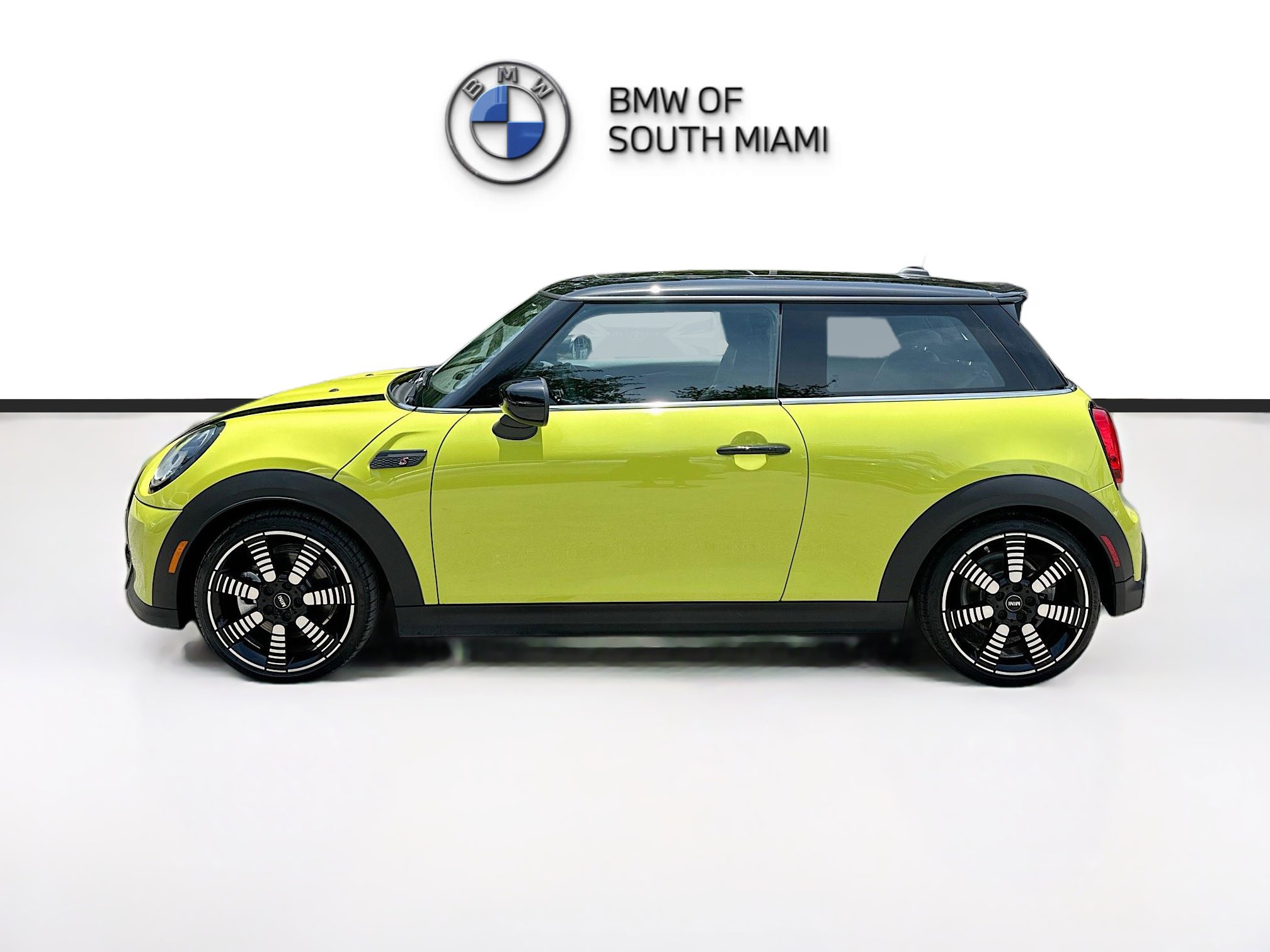 Certified 2023 MINI Cooper S FWD image 4