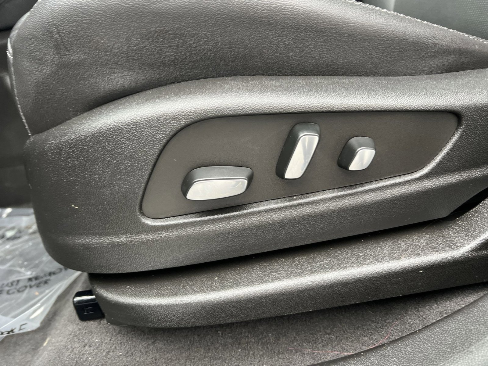 Used 2023 Cadillac XT5 Premium Luxury image 14