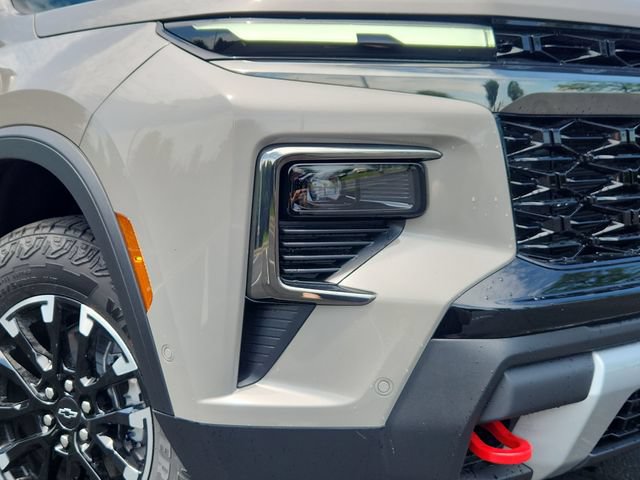 New 2026 Chevrolet Traverse Z71 w/ Enhanced Driving Package AWD/4WD image 9