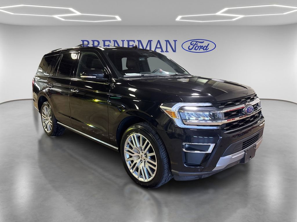 Certified 2024 Ford Expedition Limited image 3