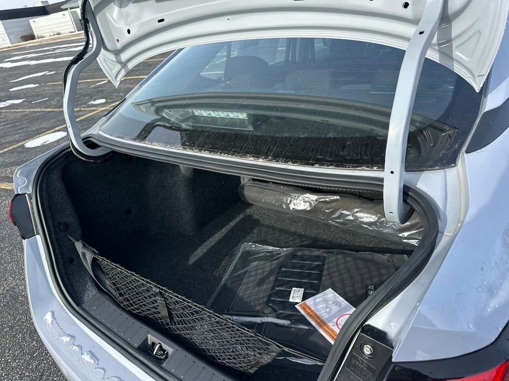 New 2025 Nissan Versa SV w/ Trunk Package image 16