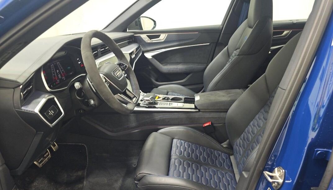 Used 2026 Audi RS 6 performance image 5