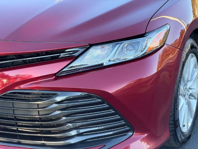 Certified 2019 Toyota Camry LE FWD image 10