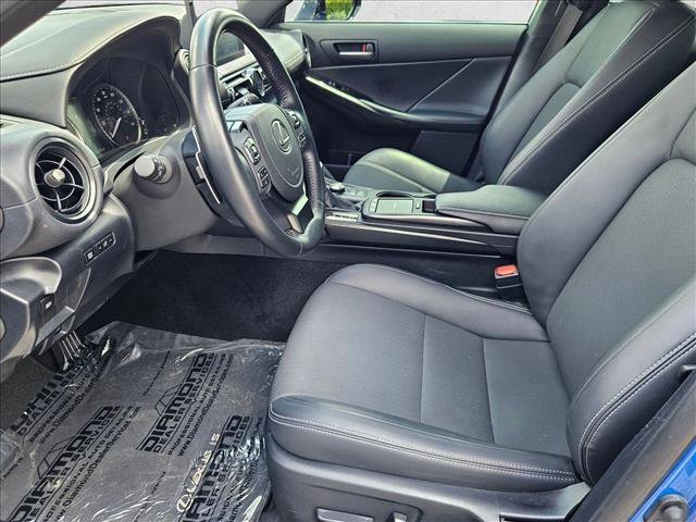 Used 2024 Lexus IS 300 w/ Comfort Package RWD image 16