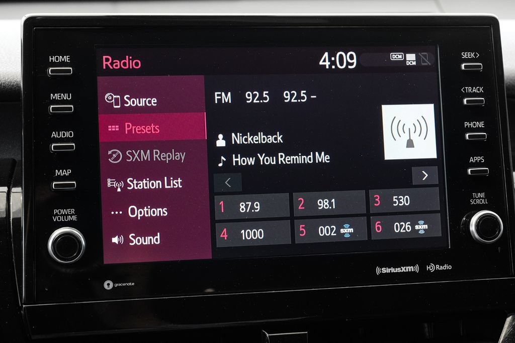 Used 2022 Toyota Camry XSE FWD image 32