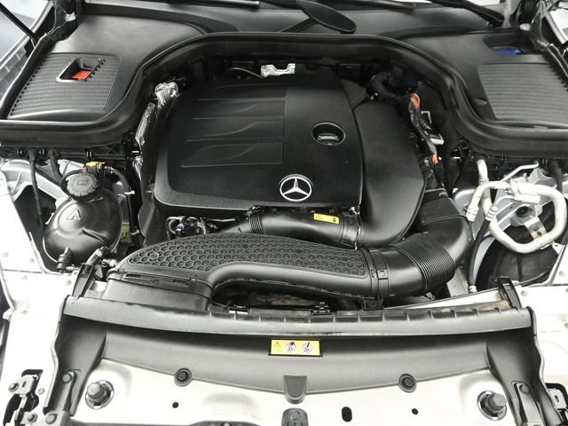 Used 2022 Mercedes-Benz GLC 300 4MATIC image 35