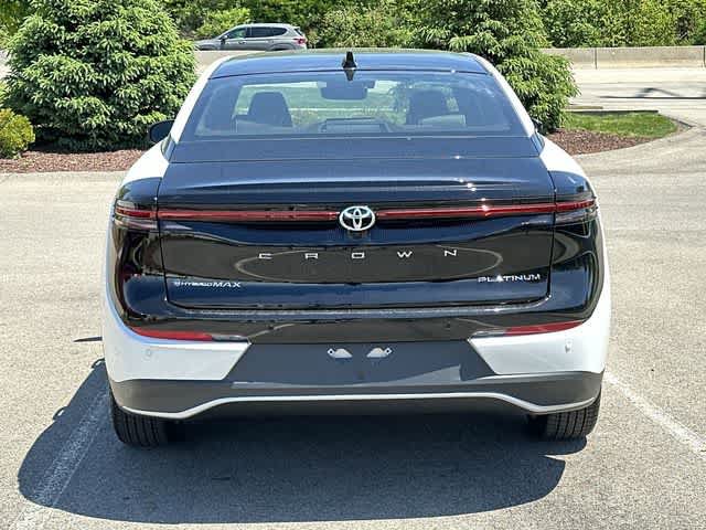 New 2026 Toyota Crown Platinum AWD/4WD image 4