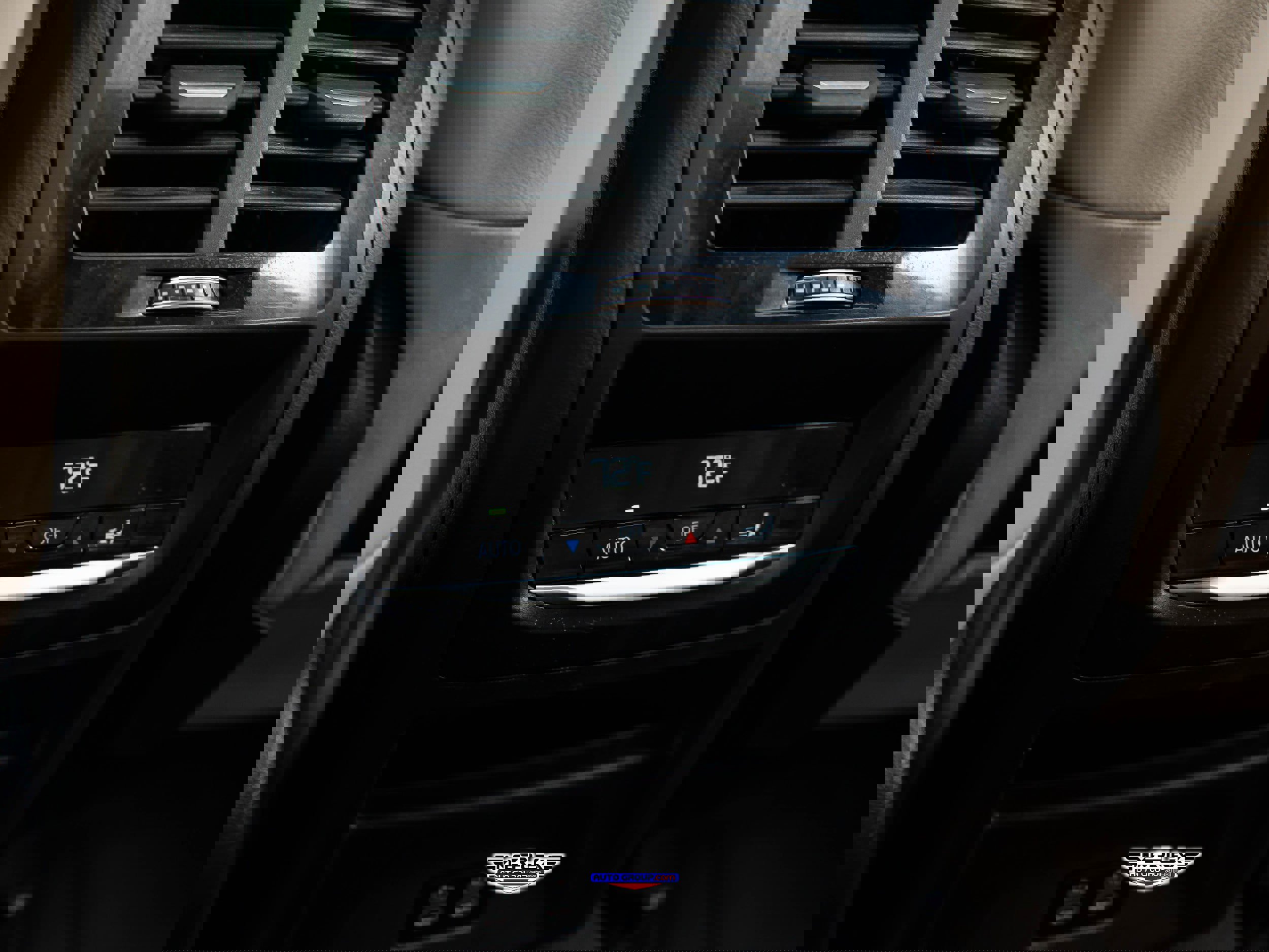 Used 2022 BMW X4 M40i w/ Premium Package image 23