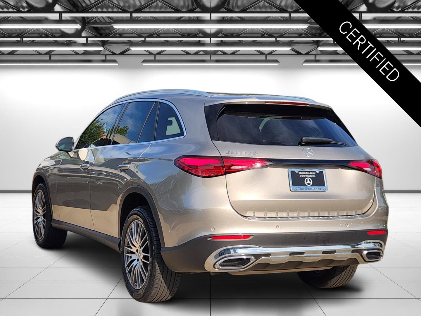 Certified 2024 Mercedes-Benz GLC 300 image 5