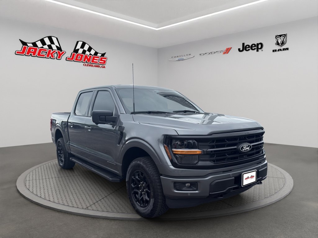 Used 2025 Ford F150 XLT w/ Equipment Group 302A MID AWD/4WD image 11