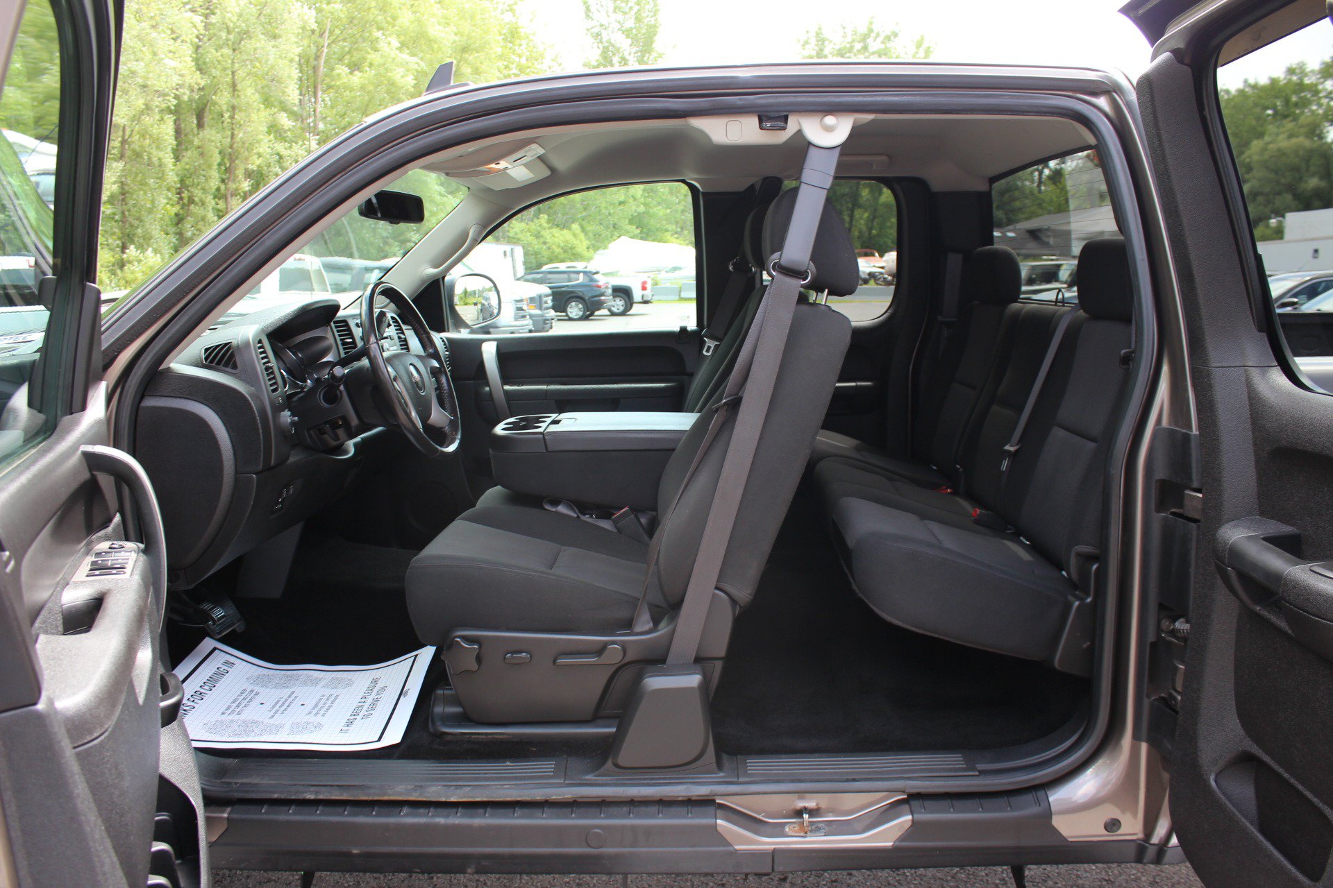 Used 2012 GMC Sierra 2500 SLE w/ Snow Plow Prep Package AWD/4WD image 19