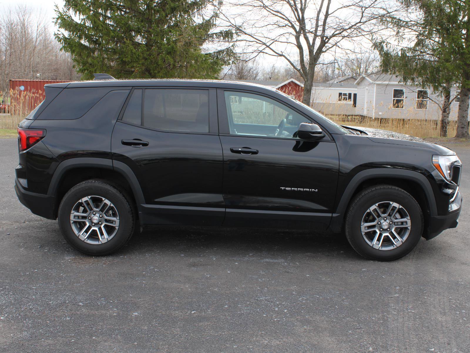 Used 2026 GMC Terrain Elevation image 4