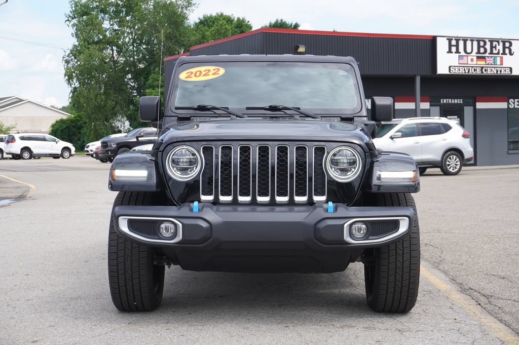 Used 2022 Jeep Wrangler Unlimited Sahara w/ Cold Weather Group AWD/4WD image 2