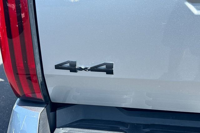 Used 2022 Toyota Tundra SR5 w/ TRD Sport Package AWD/4WD image 29
