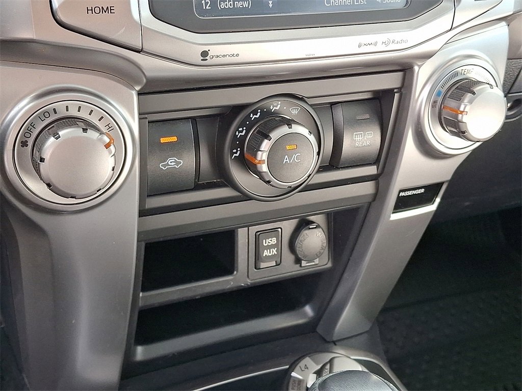 Used 2018 Toyota 4Runner TRD Off-Road image 12