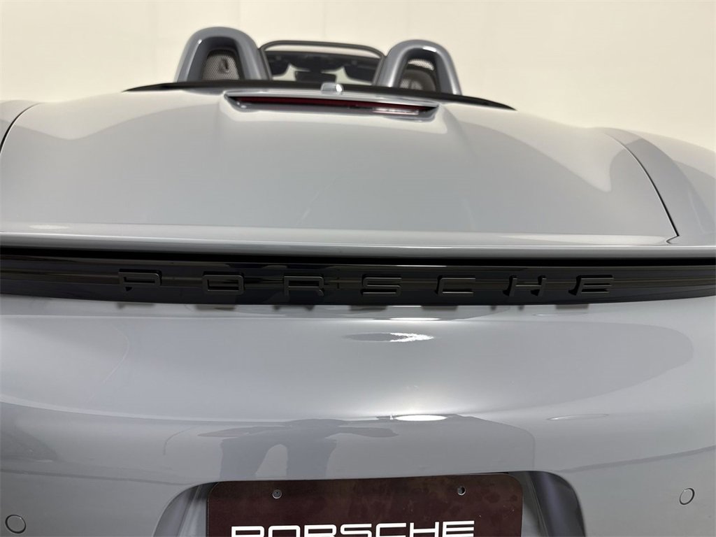 New 2025 Porsche 718 Boxster GTS image 19