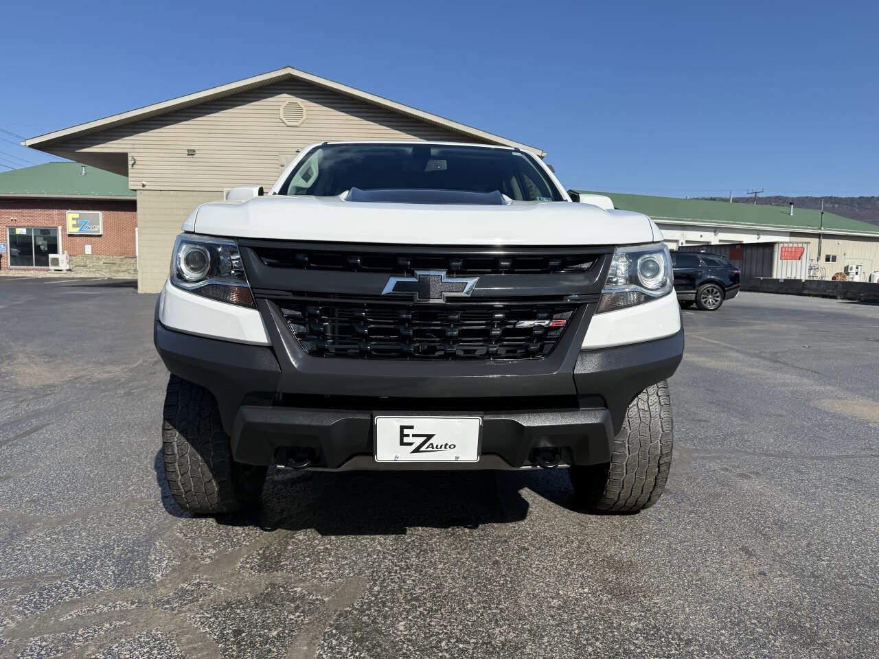 Used 2019 Chevrolet Colorado ZR2 w/ ZR2 Dusk Special Edition image 3