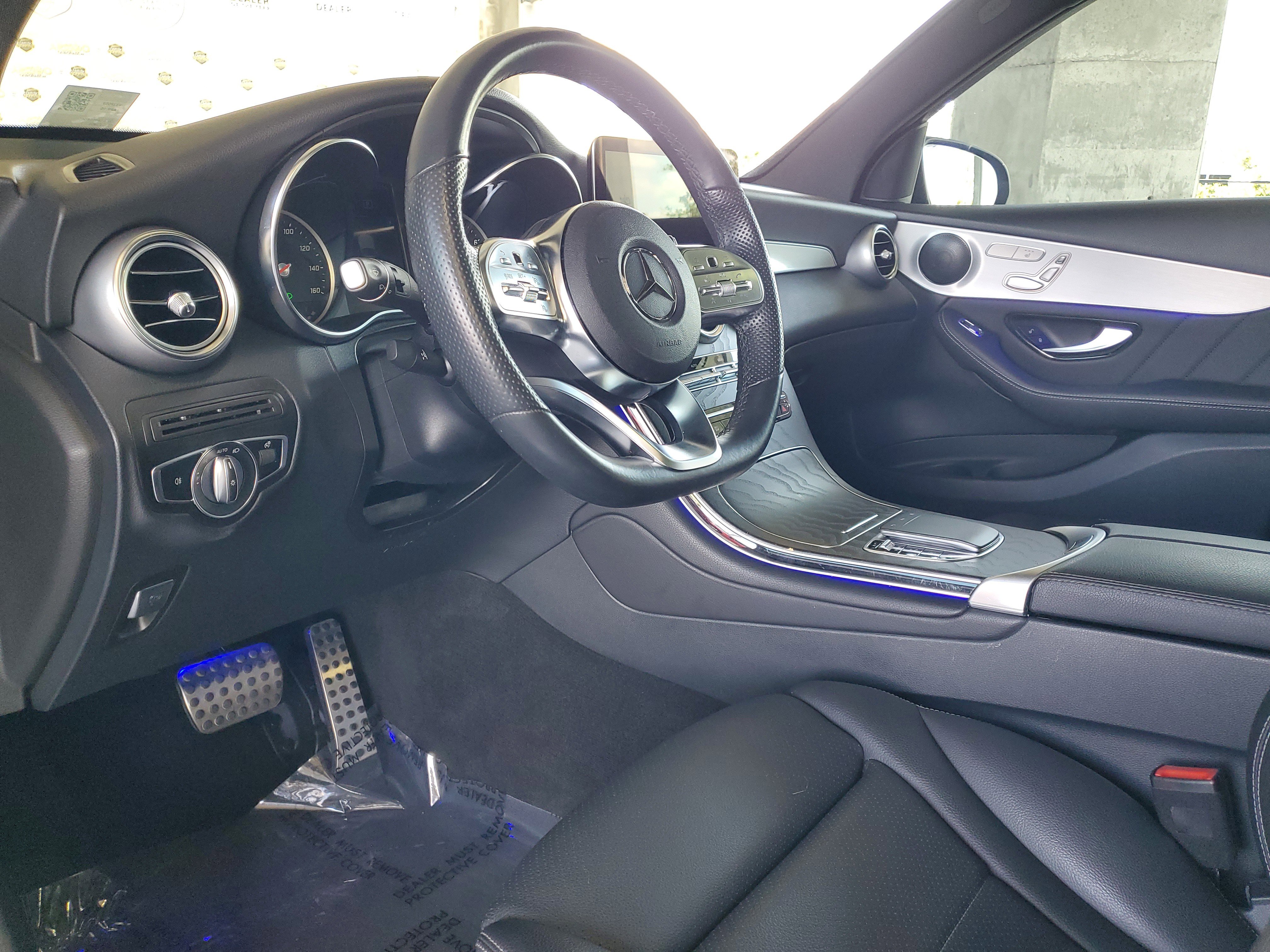 Used 2022 Mercedes-Benz GLC 300 image 16