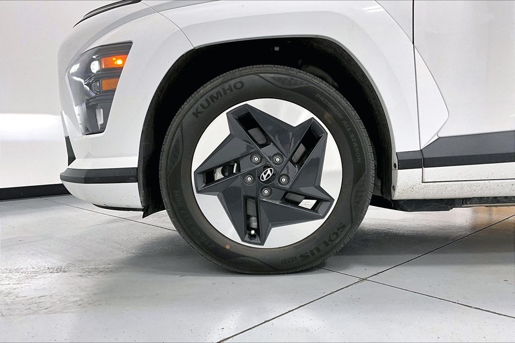 Used 2024 Hyundai Kona SE FWD image 10