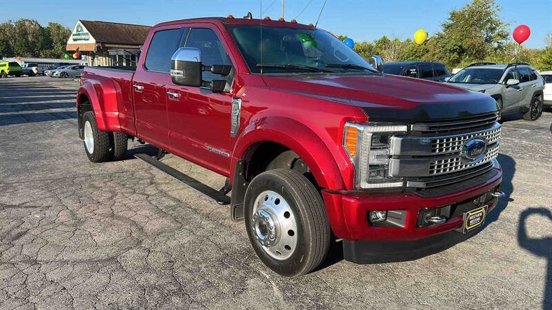 Used 2019 Ford F450 Platinum w/ Platinum Ultimate Package image 2