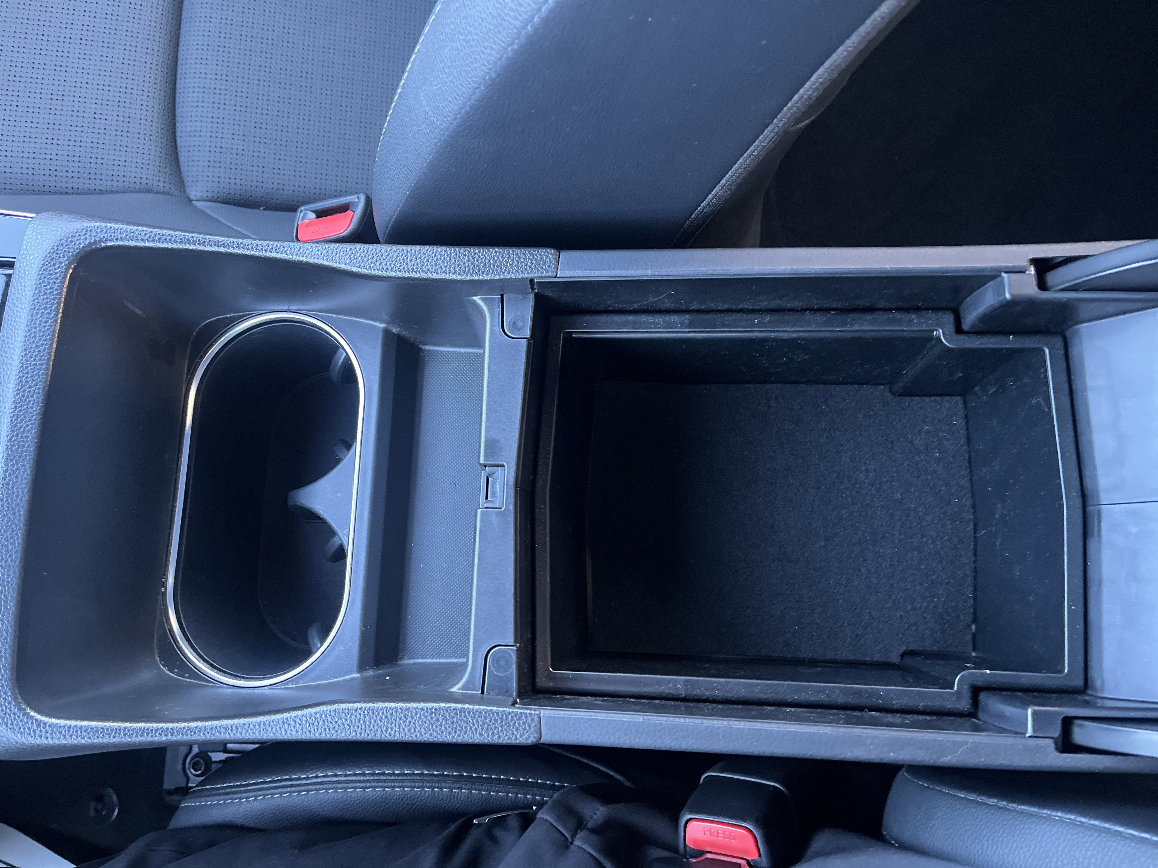 Used 2023 Subaru Solterra AWD image 29