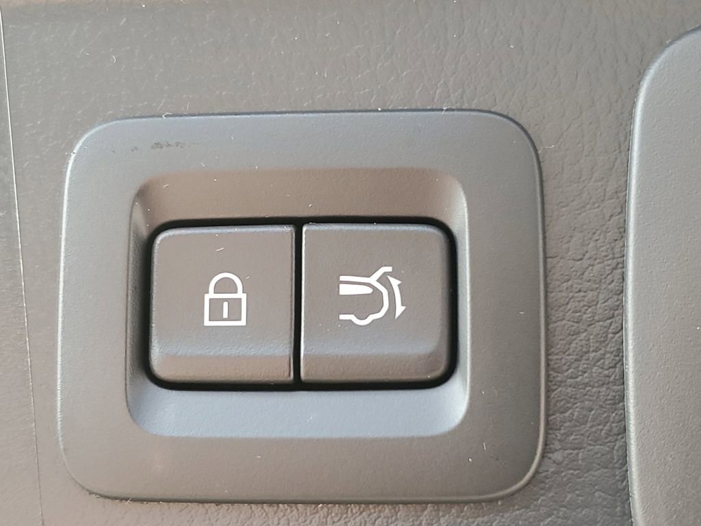 New 2026 MAZDA CX-50 AWD 2.5 Hybrid w/ Weather Package image 8