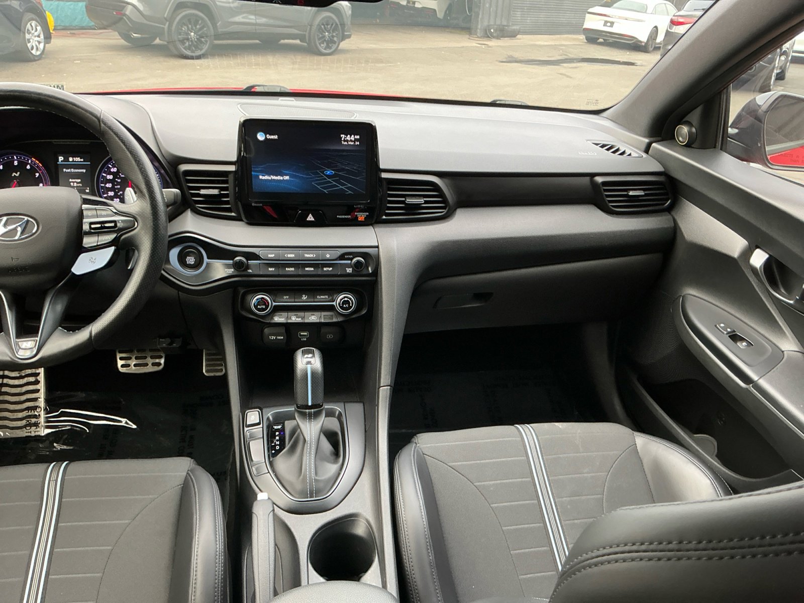 Used 2021 Hyundai Veloster N image 16