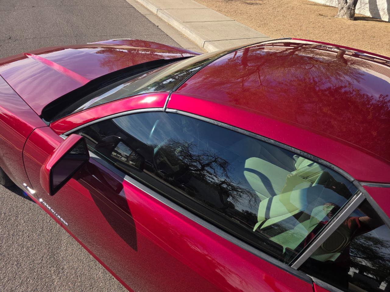 Used 2007 Cadillac XLR V image 21