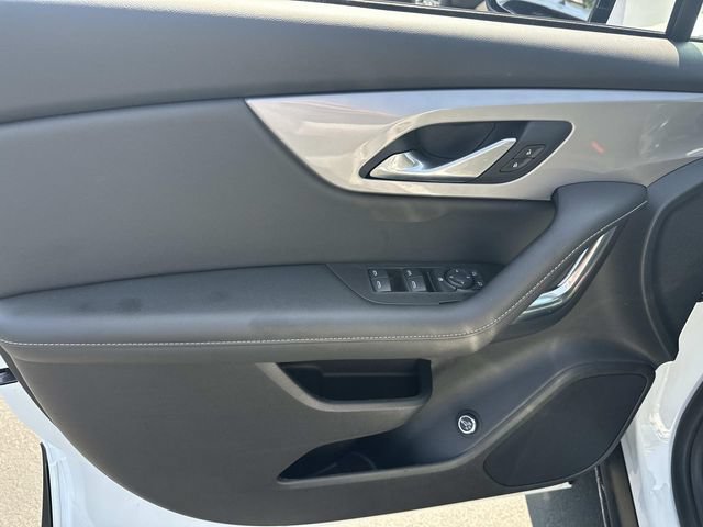 Certified 2024 Chevrolet Blazer LT w/ Convenience Package FWD image 18