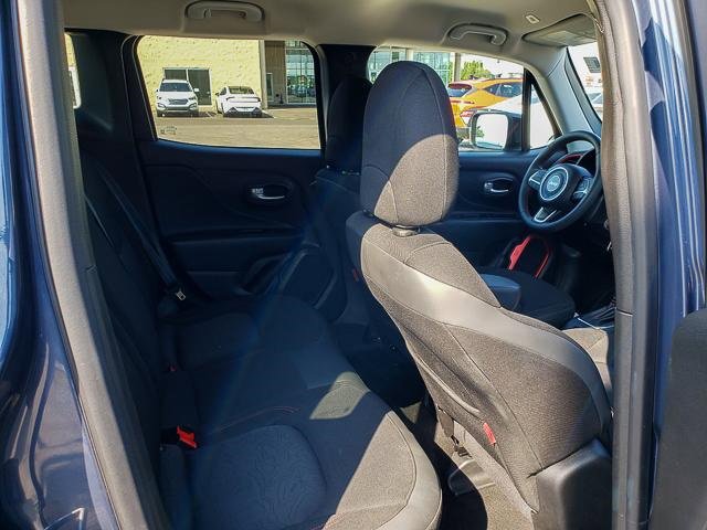 Used 2023 Jeep Renegade Trailhawk image 29