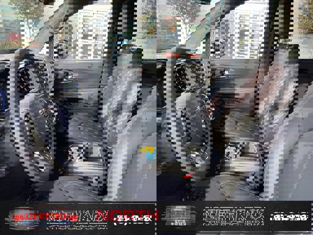 New 2026 Chrysler Voyager LX image 3