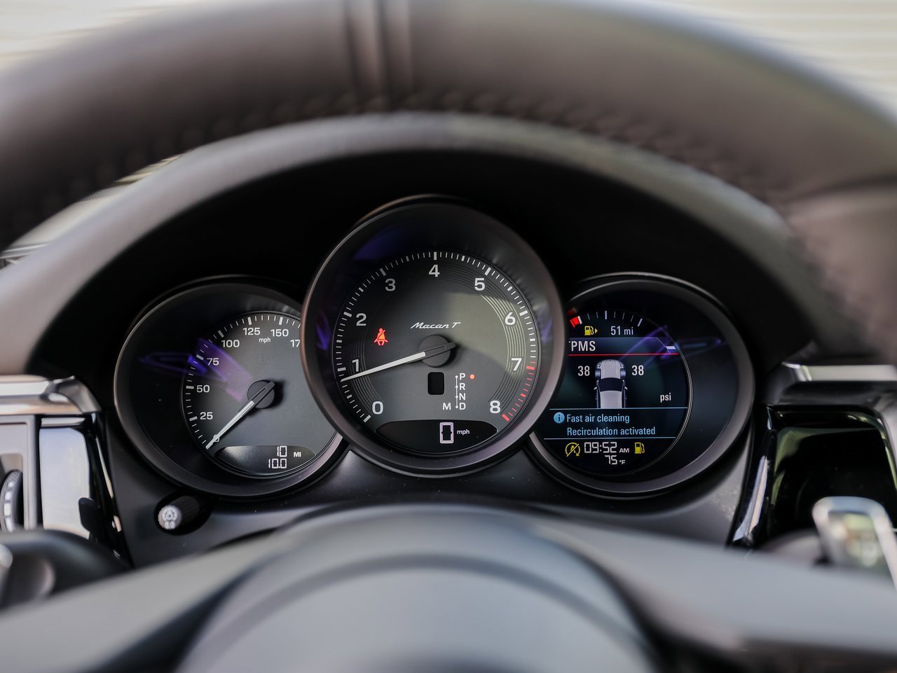 New 2026 Porsche Macan Turbo image 15