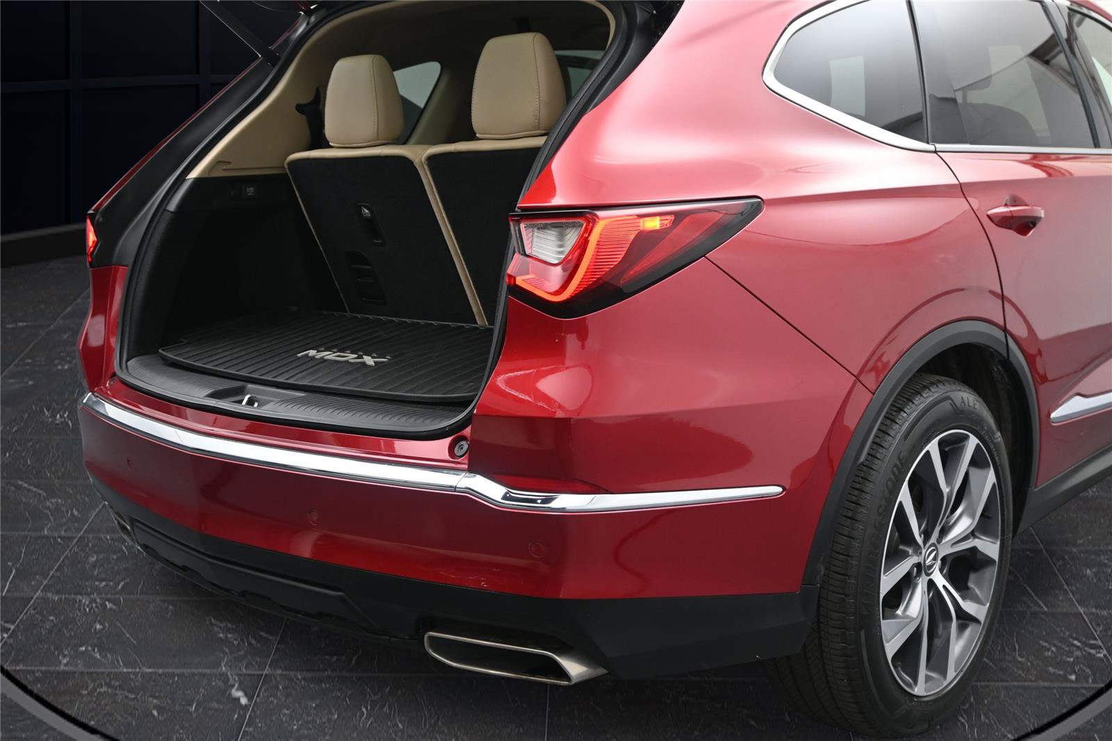 Certified 2023 Acura MDX SH-AWD w/ Technology Package image 13