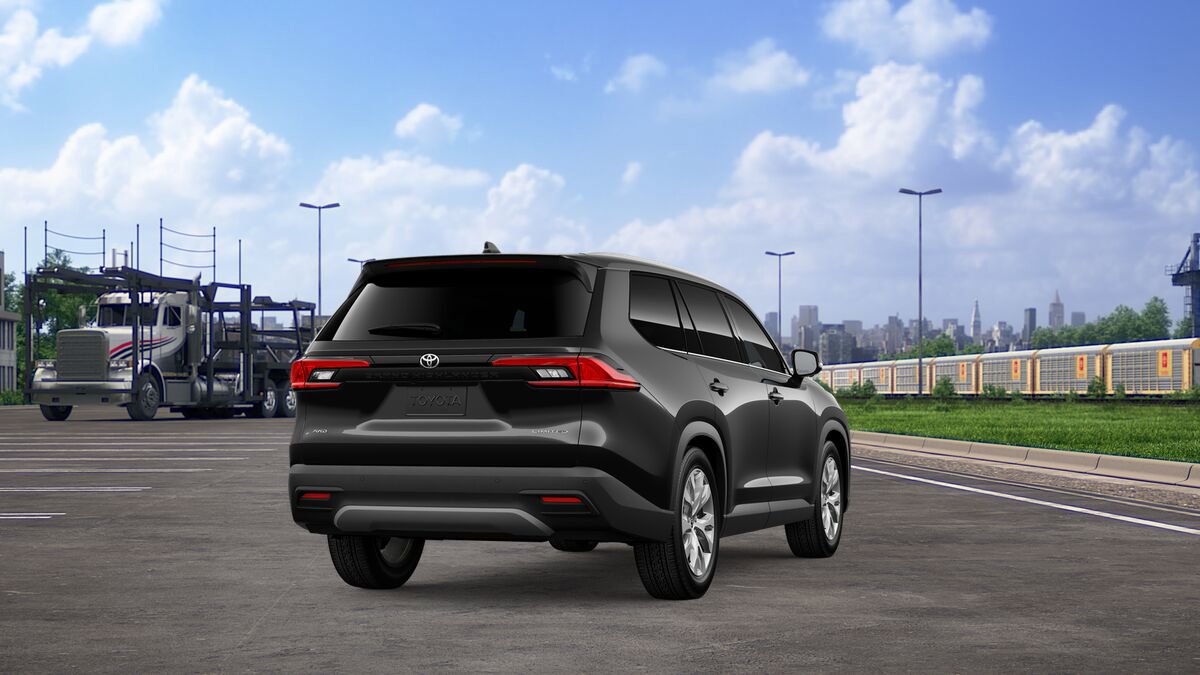 New 2026 Toyota Grand Highlander Limited image 9
