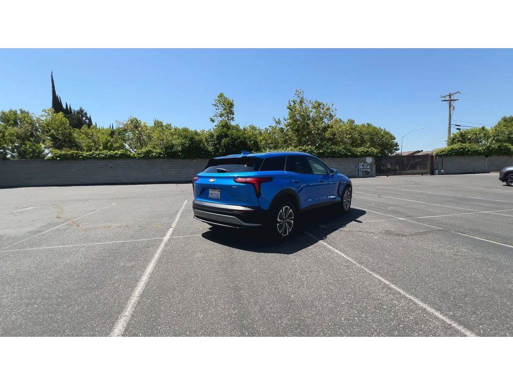 Certified 2024 Chevrolet Blazer EV LT AWD/4WD image 11