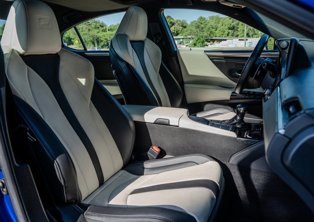 Used 2022 Lexus ES 350 F Sport w/ Accessory Package 2 FWD image 31