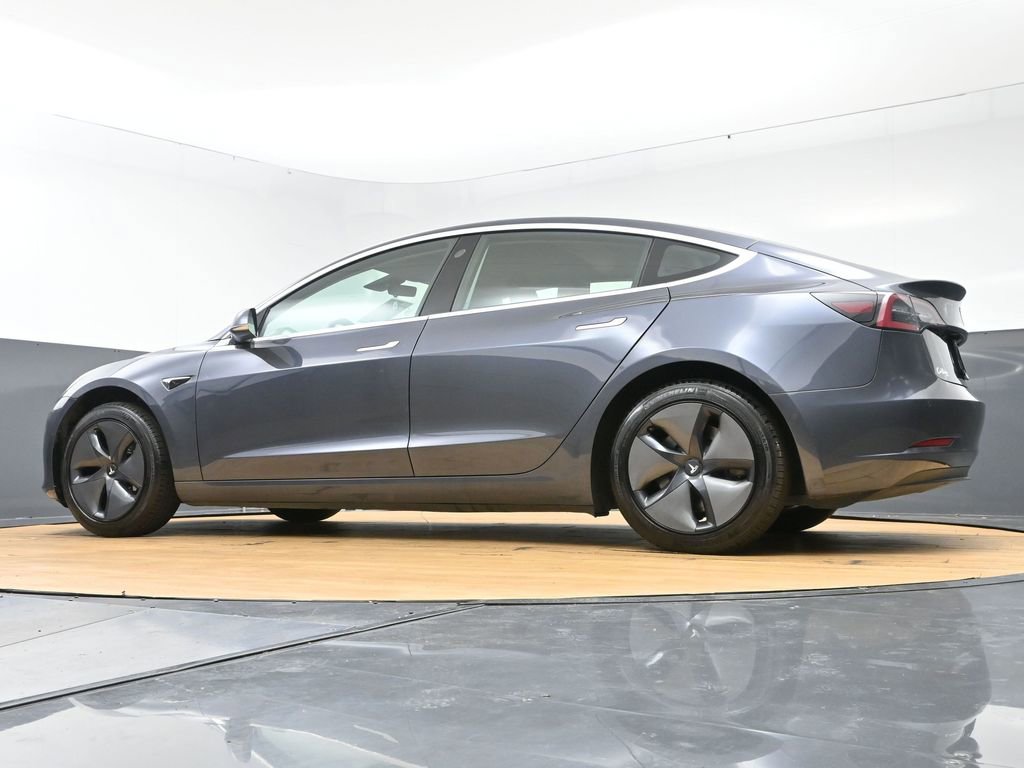 Used 2019 Tesla Model 3 Standard Range image 51