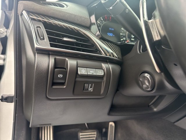 Used 2016 Cadillac CTS Premium image 19