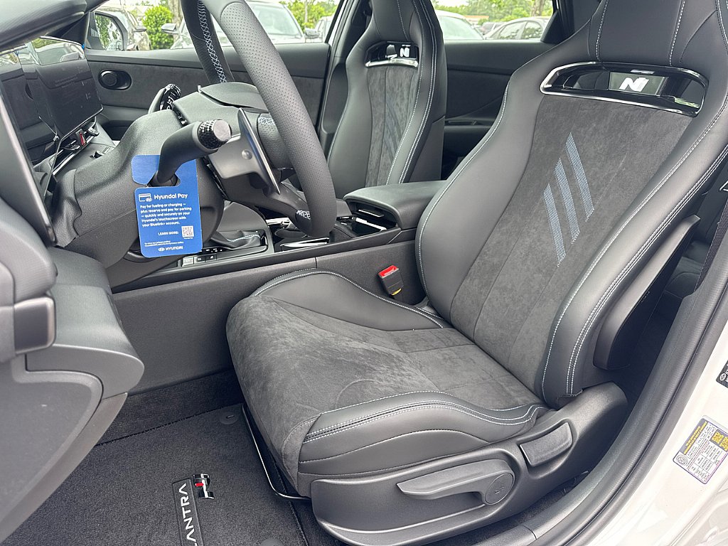 New 2026 Hyundai Elantra N FWD image 8