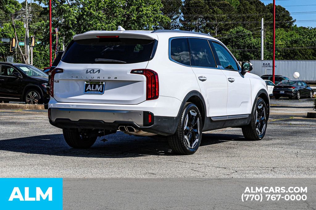 Used 2025 Kia Telluride S FWD image 6