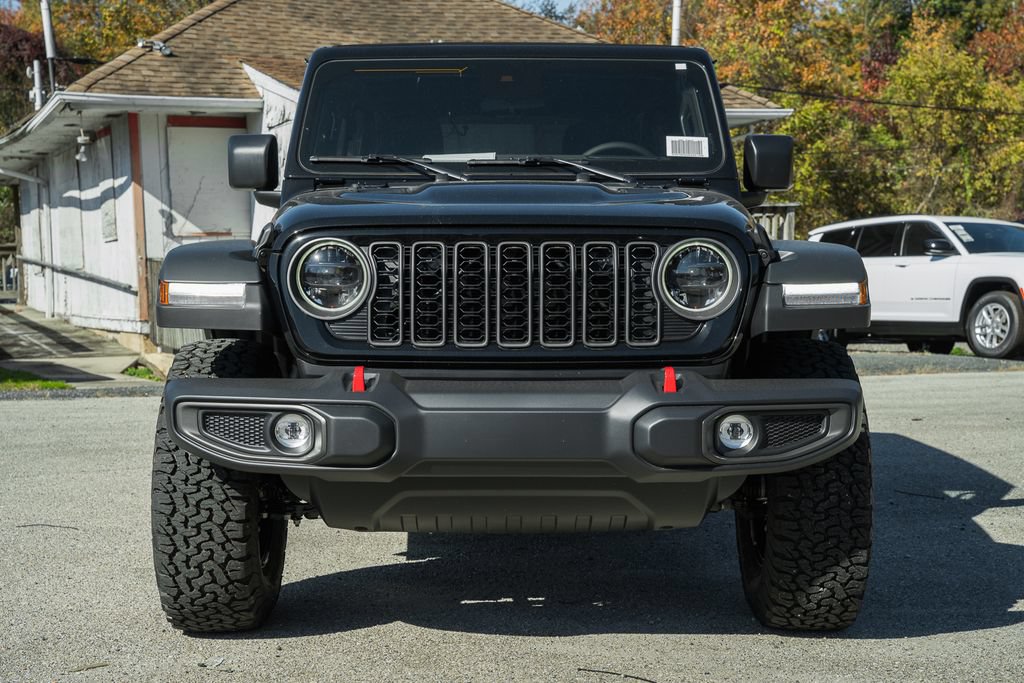 New 2025 Jeep Wrangler Unlimited Rubicon w/ Convenience Group AWD/4WD image 2