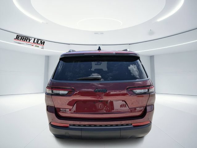 New 2026 Jeep Grand Cherokee L 4WD image 4