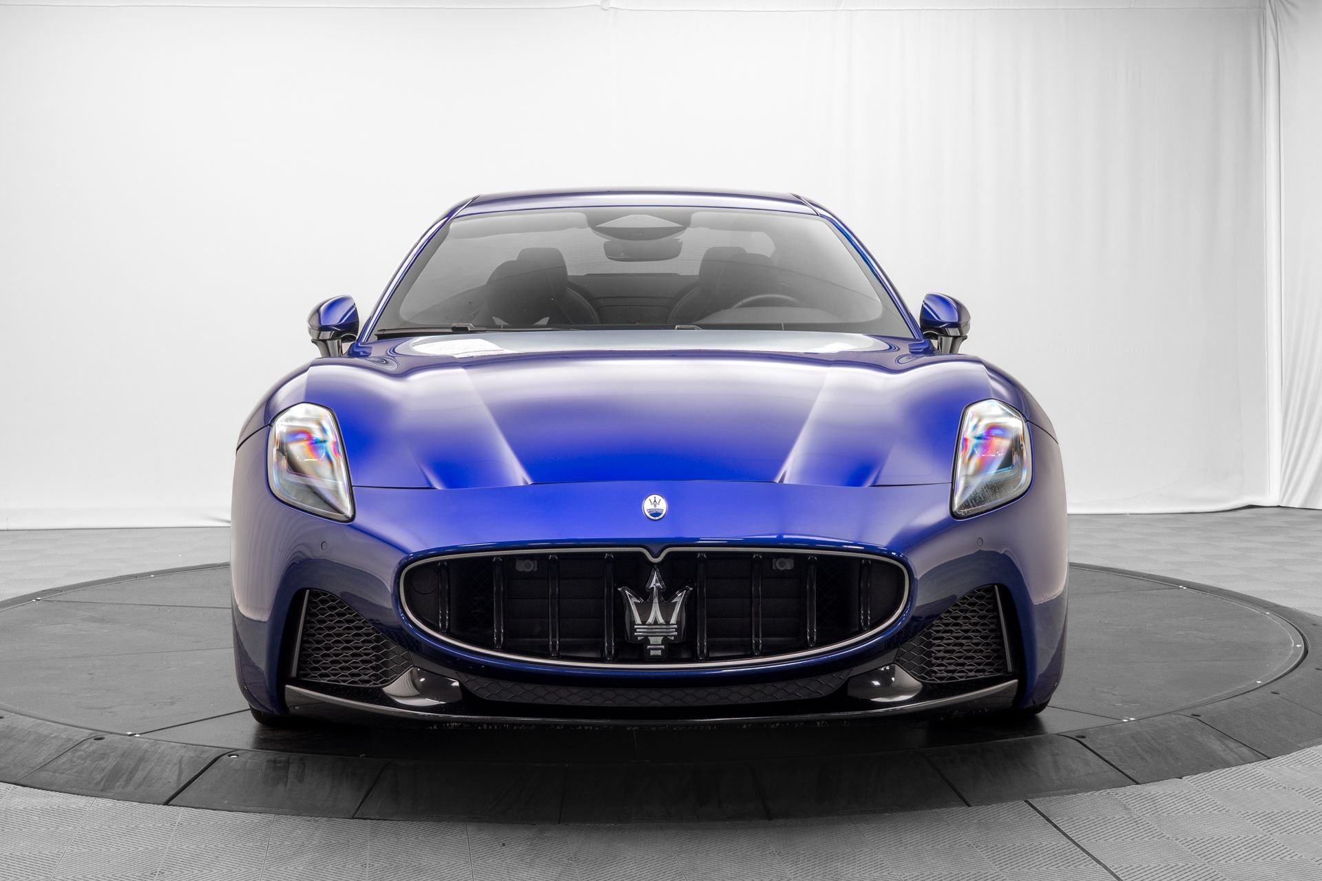 Used 2024 Maserati GranTurismo Modena AWD/4WD image 2