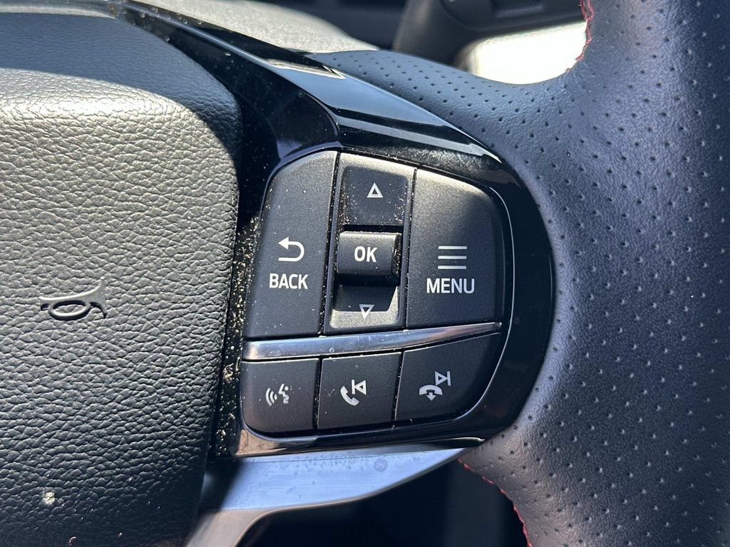 Used 2025 Ford Explorer ST-Line AWD/4WD image 26
