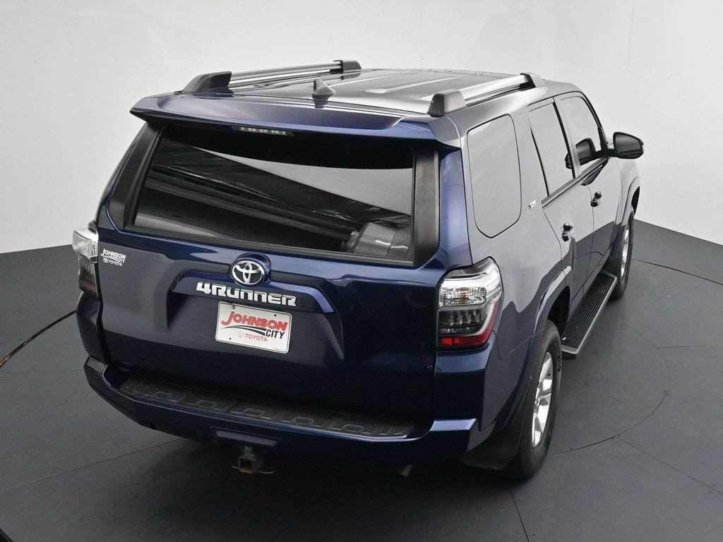 Used 2020 Toyota 4Runner SR5 Premium w/ Moonroof Package AWD/4WD image 29