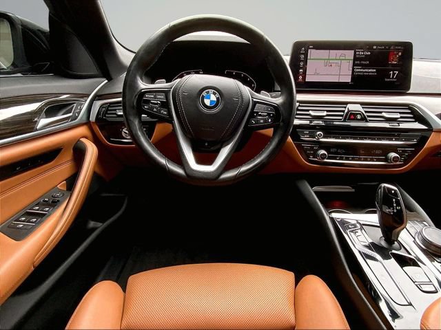 Used 2022 BMW 530i xDrive w/ Convenience Package AWD/4WD image 16