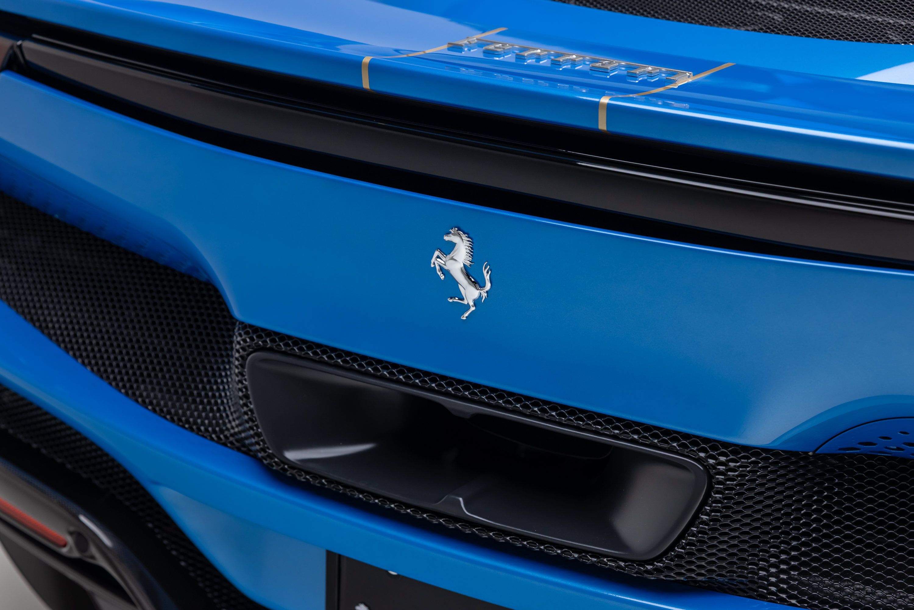 Used 2024 Ferrari 296 GTS RWD image 22
